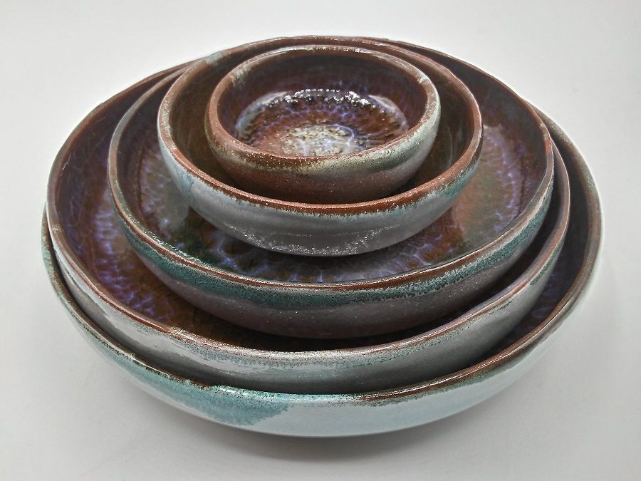Conjunto de 5 platitos apilables verdes