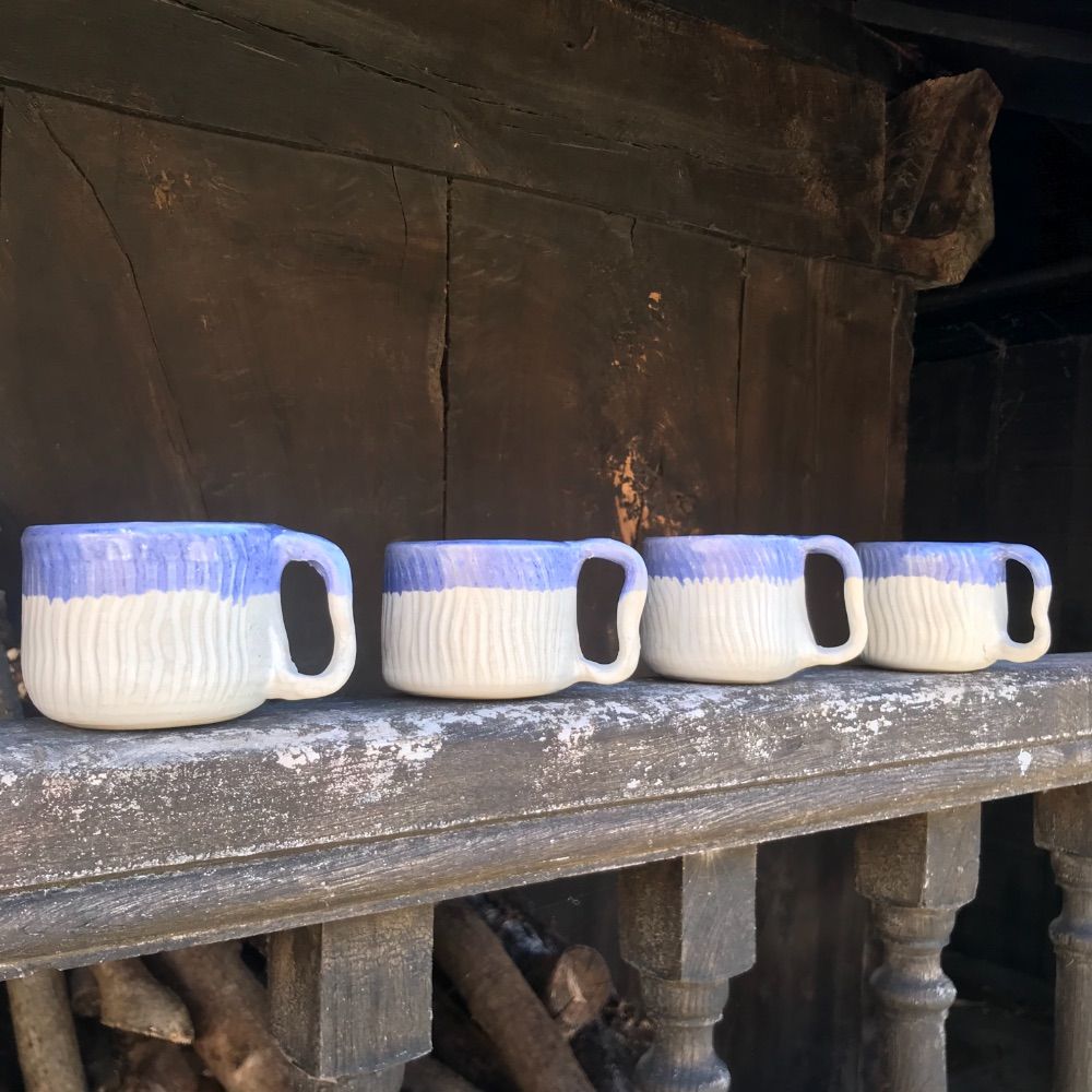 Ceramica gres  Blanca y morada